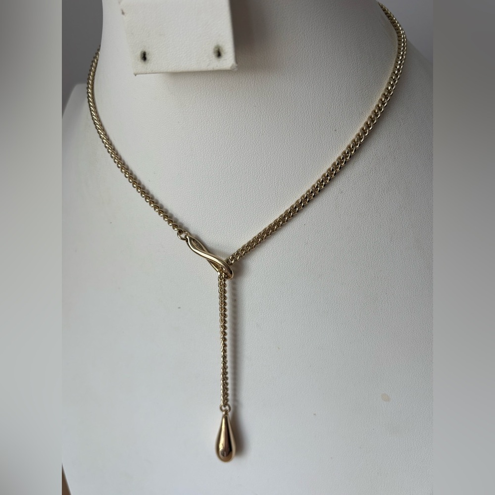 “N” Gold Teardrop Pendant Necklace